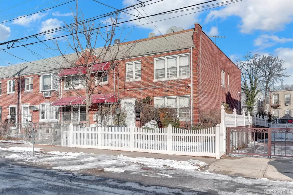 743 Warwick Street Brooklyn NY 11207