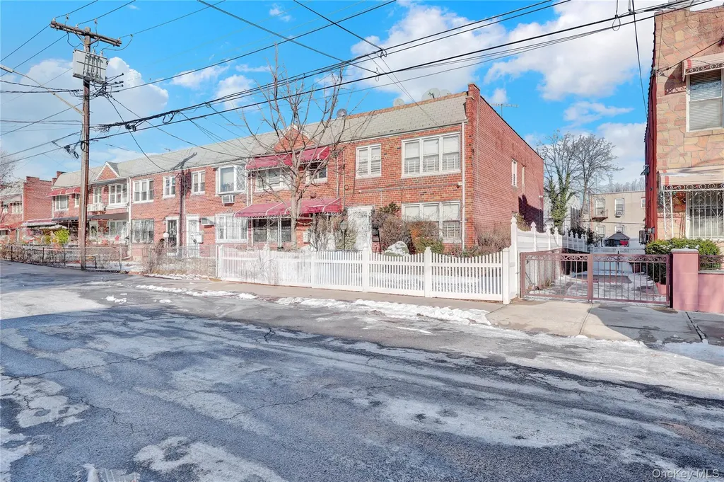 743 Warwick Street Brooklyn NY 11207