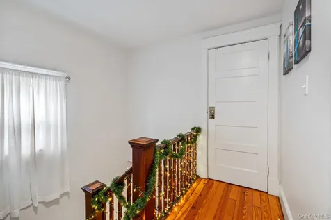 41 W Chester Street Kingston NY 12401