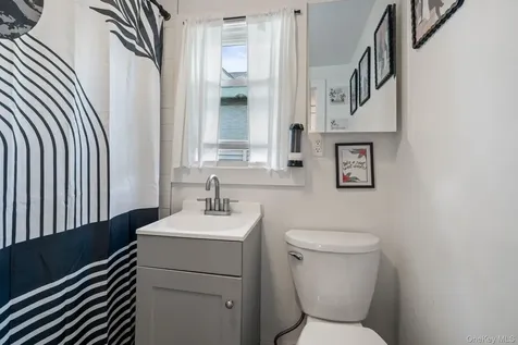 41 W Chester Street Kingston NY 12401