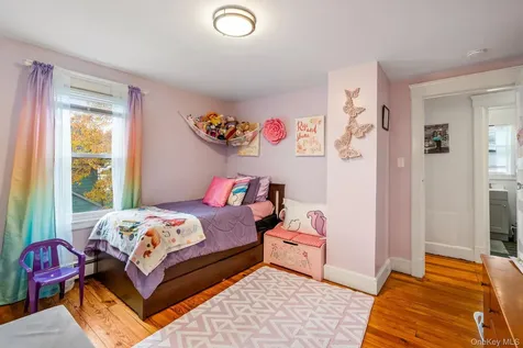 41 W Chester Street Kingston NY 12401