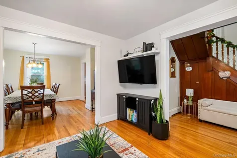 41 W Chester Street Kingston NY 12401