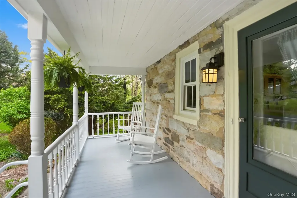 510 Decker Road Wallkill NY 12589