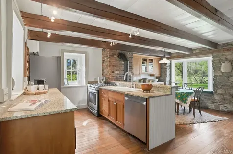 510 Decker Road Wallkill NY 12589