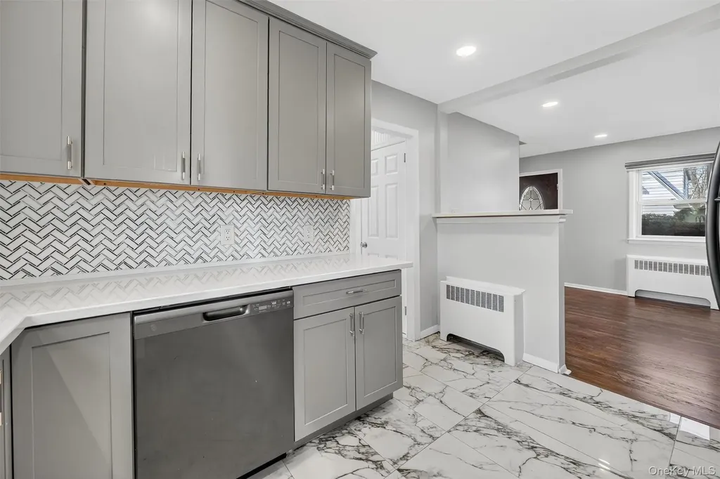 8 Robbins Avenue Elmsford NY 10523