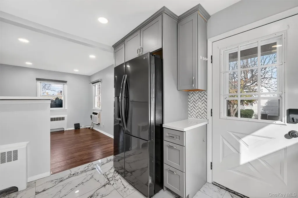8 Robbins Avenue Elmsford NY 10523