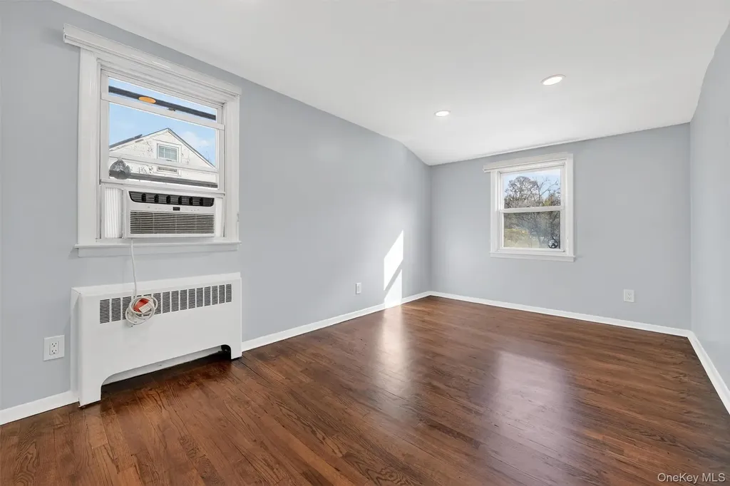 8 Robbins Avenue Elmsford NY 10523