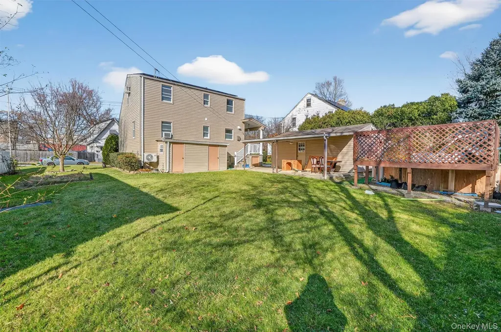 8 Robbins Avenue Elmsford NY 10523