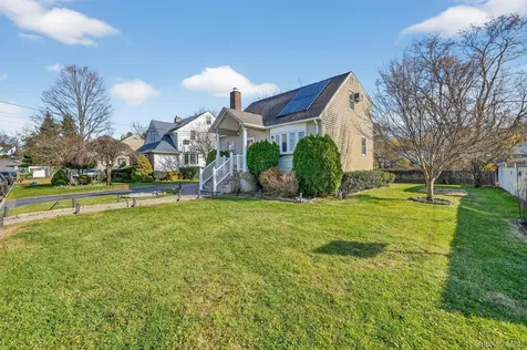 8 Robbins Avenue Elmsford NY 10523