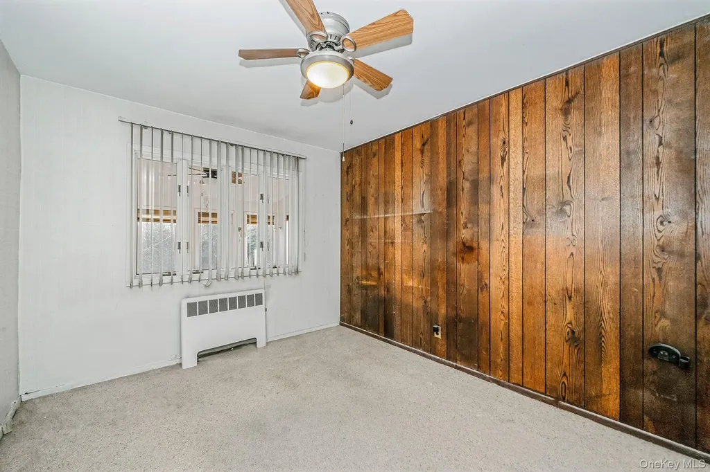 78 Patton Boulevard New Hyde Park NY 11040