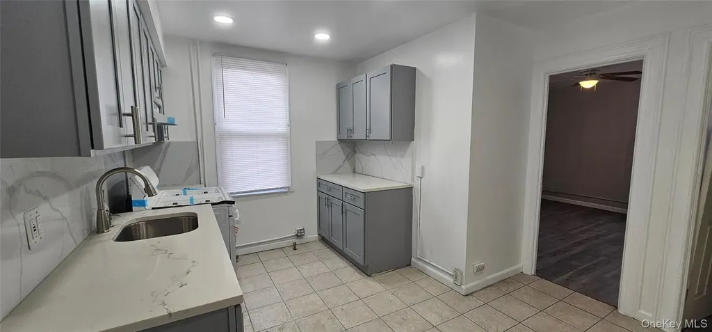 82-03 Myrtle Avenue Glendale NY 11385