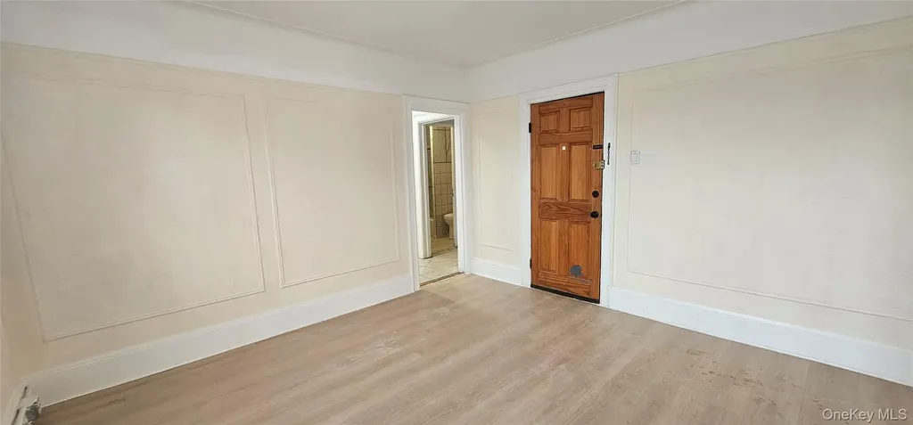 82-03 Myrtle Avenue Glendale NY 11385