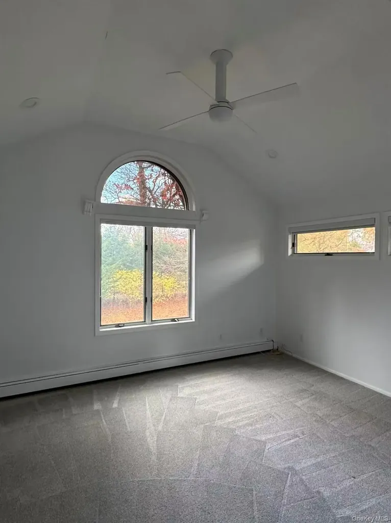 4 Norgate Road Glen Head NY 11545