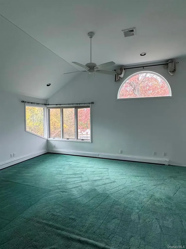 4 Norgate Road Glen Head NY 11545