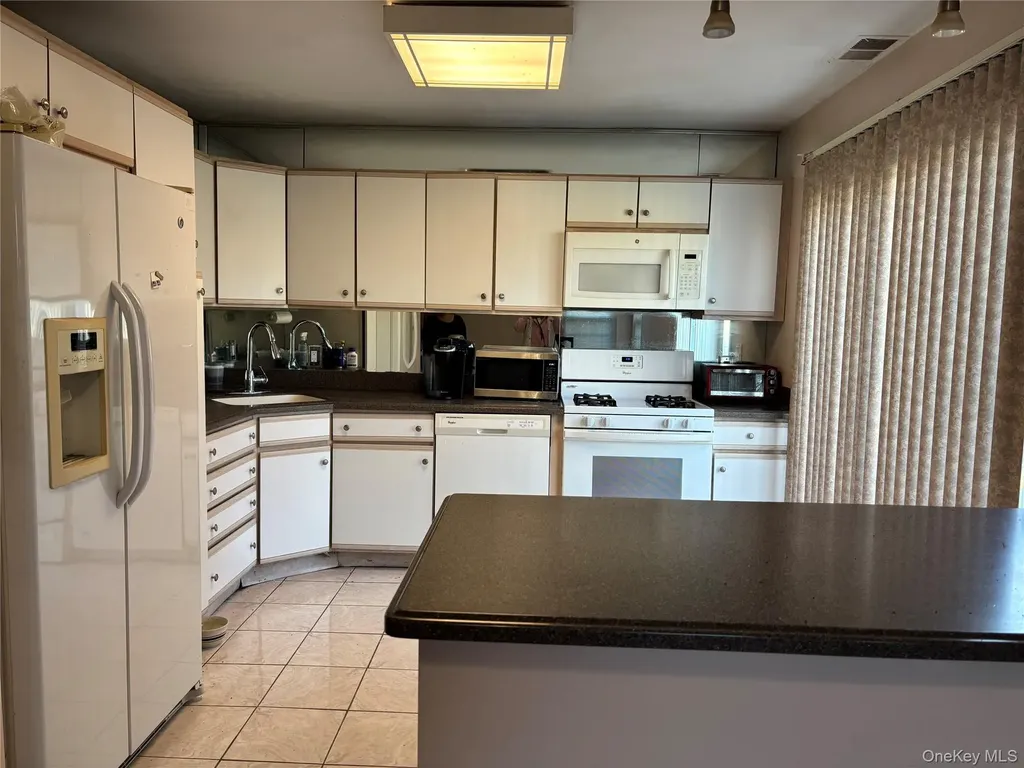 1503 Whispering Hills Chester NY 10918