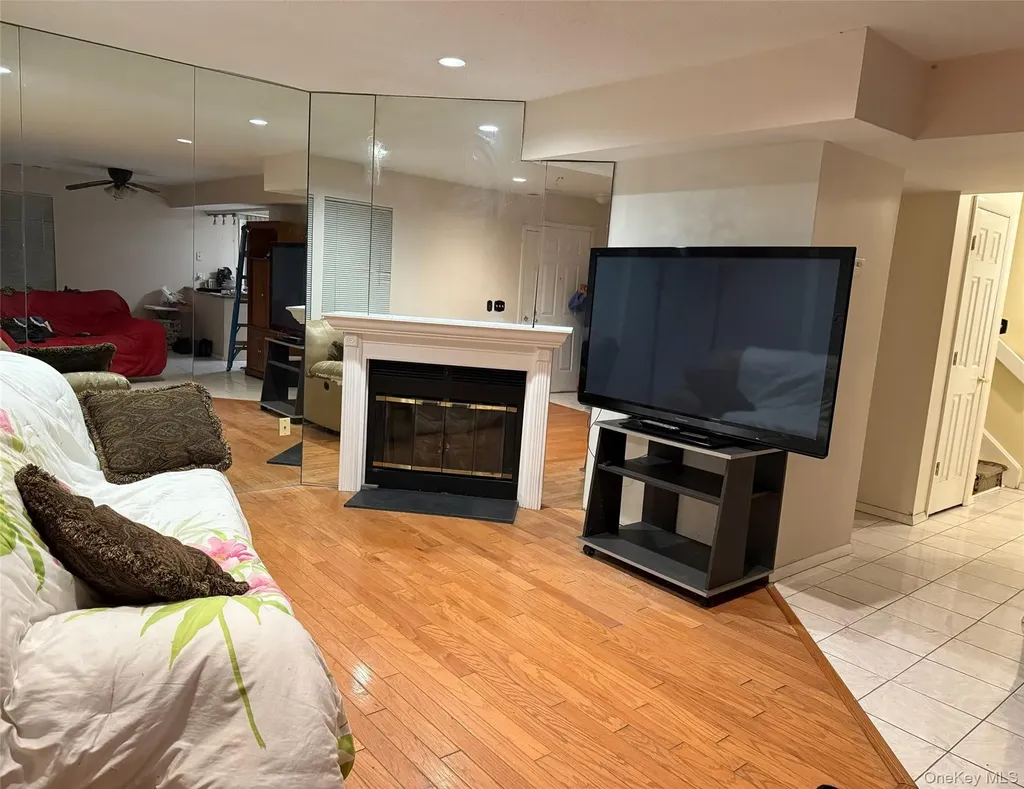 1503 Whispering Hills Chester NY 10918