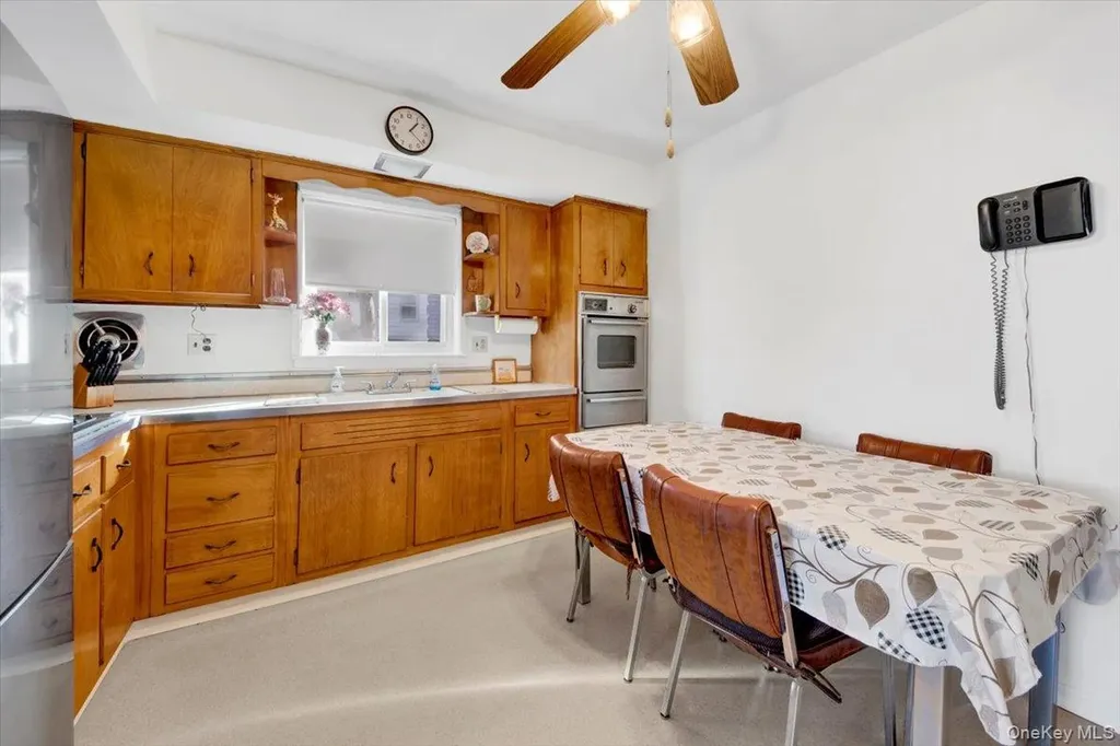 1235 Crosby Avenue Bronx NY 10461