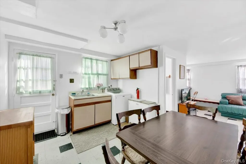 1235 Crosby Avenue Bronx NY 10461