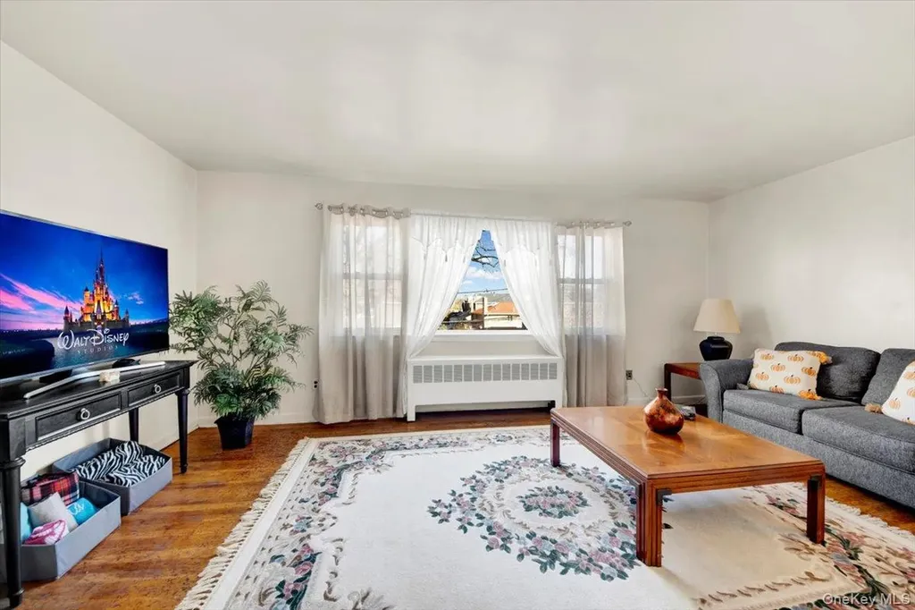 1235 Crosby Avenue Bronx NY 10461