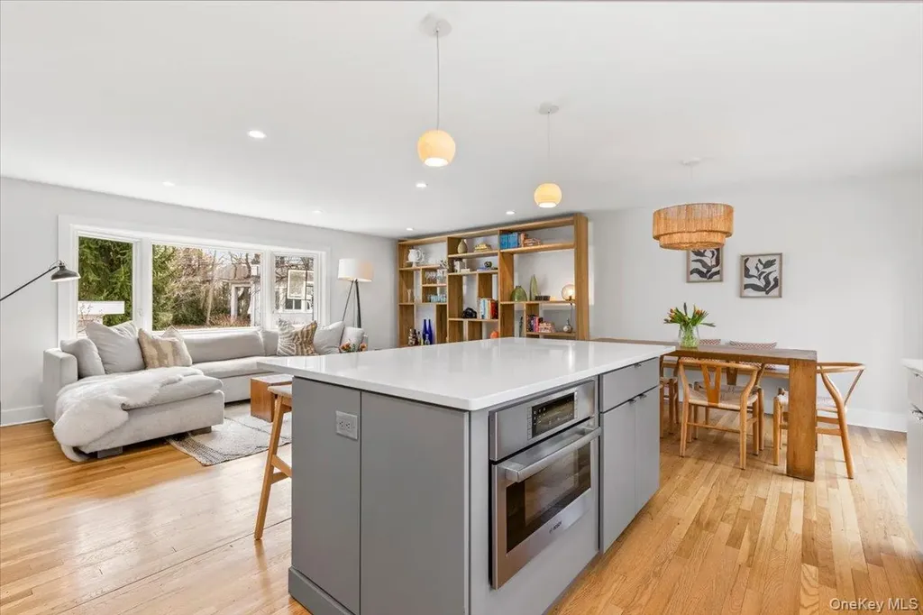 2 Shadow Lane Larchmont NY 10538