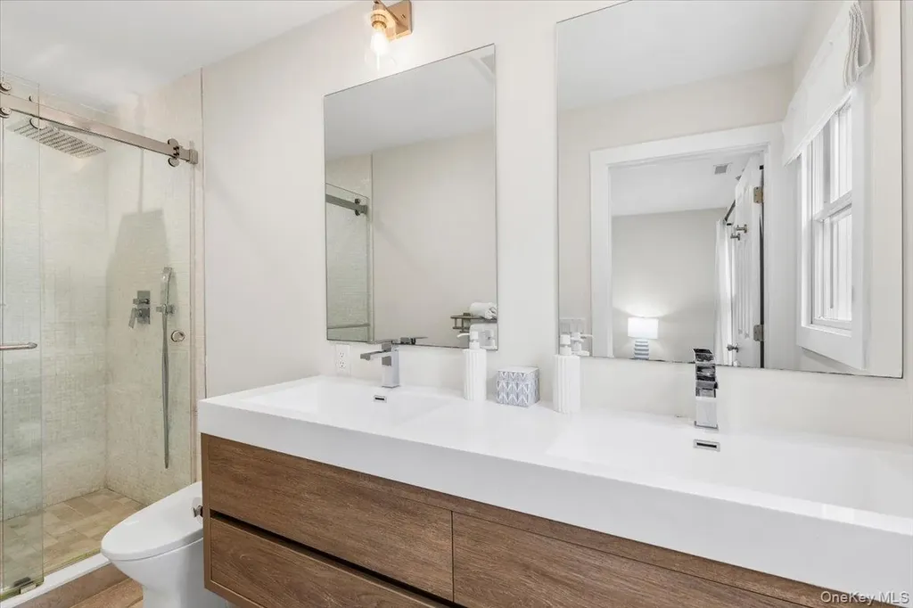 2 Shadow Lane Larchmont NY 10538