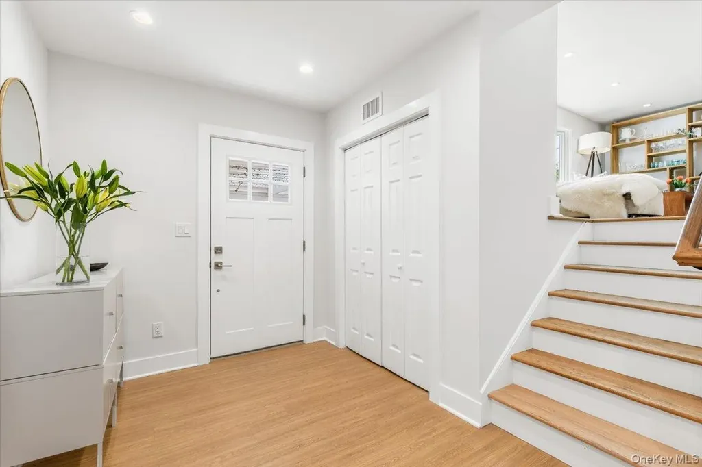 2 Shadow Lane Larchmont NY 10538