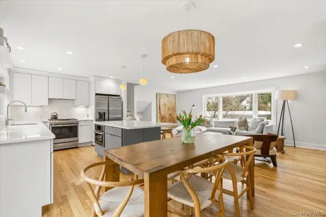 2 Shadow Lane Larchmont NY 10538