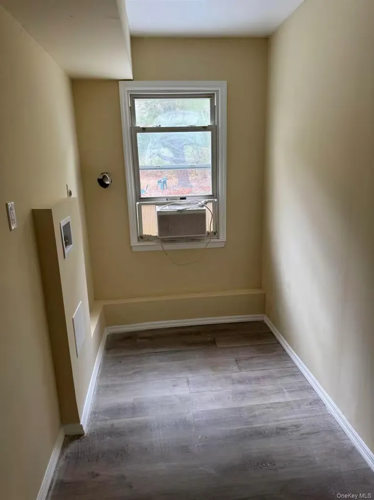 20 Westfield Road Coram NY 11727