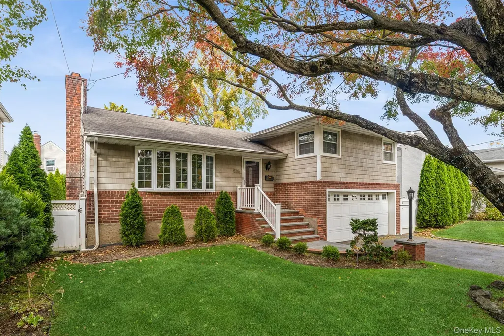 575 Cornwell Avenue Malverne NY 11565