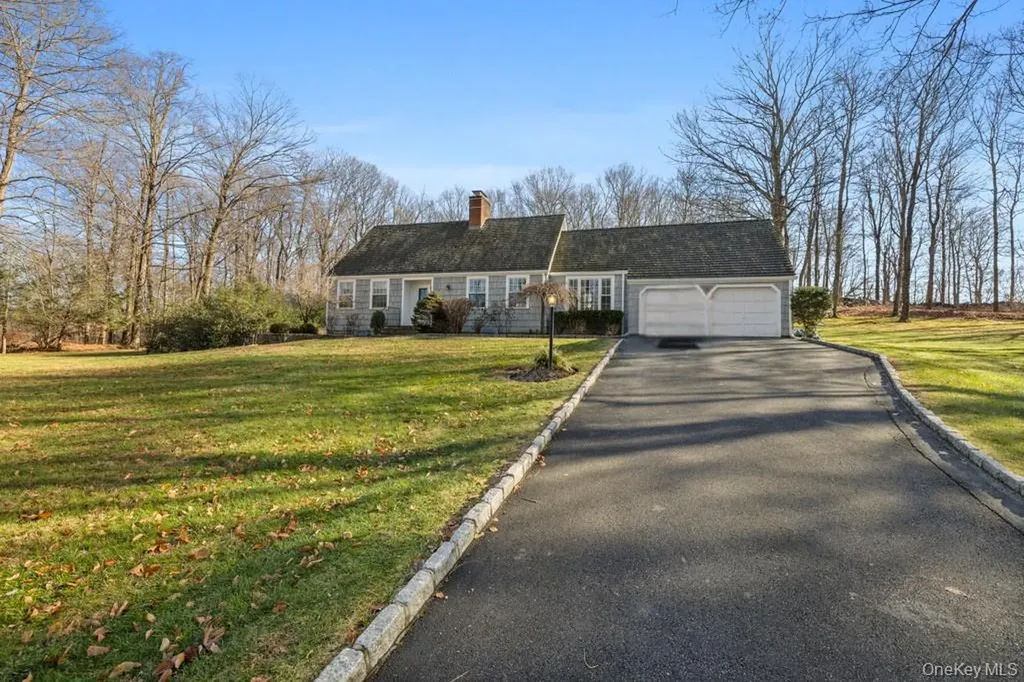 24 Tarleton Road Bedford NY 10506