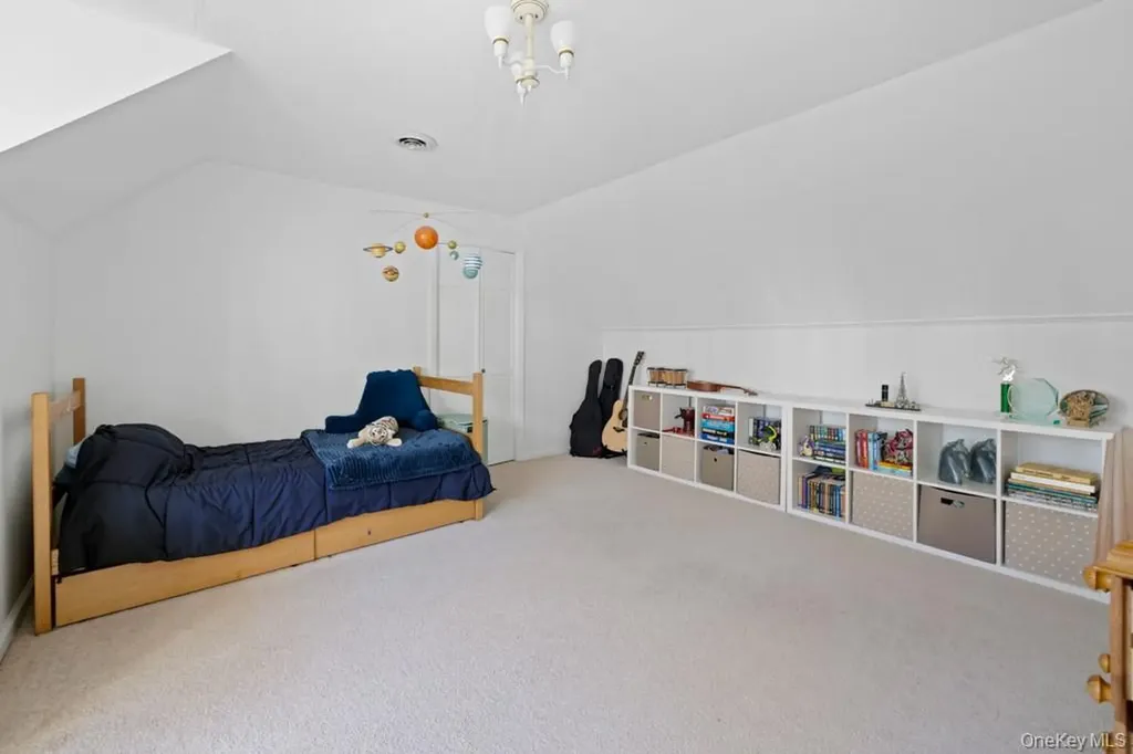 24 Tarleton Road Bedford NY 10506