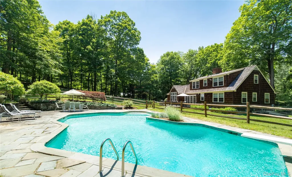 24 Tarleton Road Bedford NY 10506