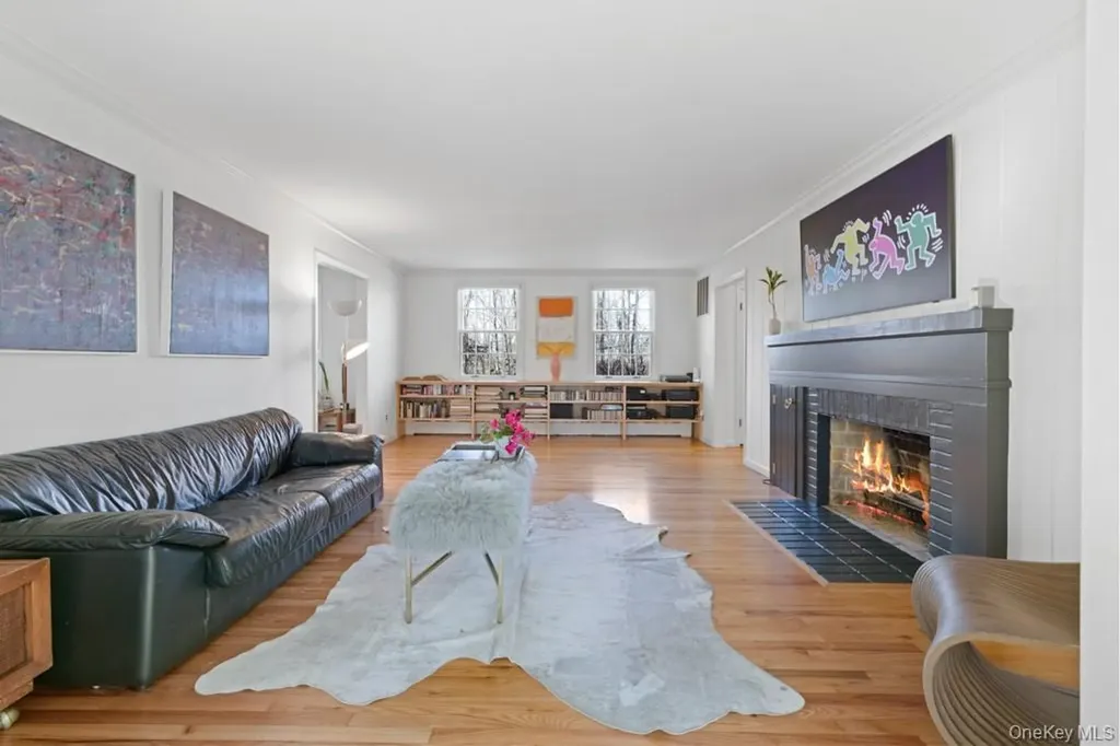 24 Tarleton Road Bedford NY 10506