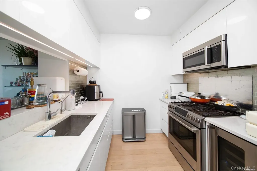 138-35 39th Avenue Flushing NY 11354