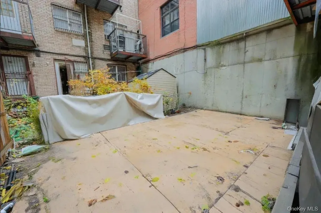 47 S 8th Street Brooklyn NY 11249