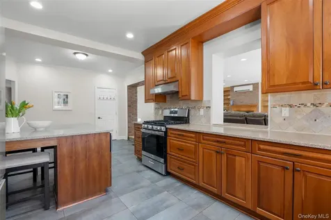 103 Locust Avenue Scarsdale NY 10583