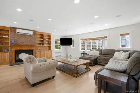 103 Locust Avenue Scarsdale NY 10583