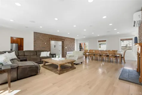 103 Locust Avenue Scarsdale NY 10583