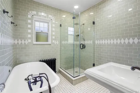 103 Locust Avenue Scarsdale NY 10583