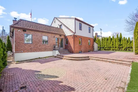 103 Locust Avenue Scarsdale NY 10583