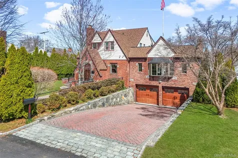 103 Locust Avenue Scarsdale NY 10583