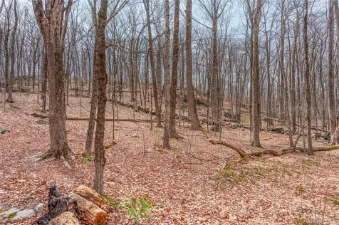32 Joshua Hobby Lane Pound Ridge NY 10576