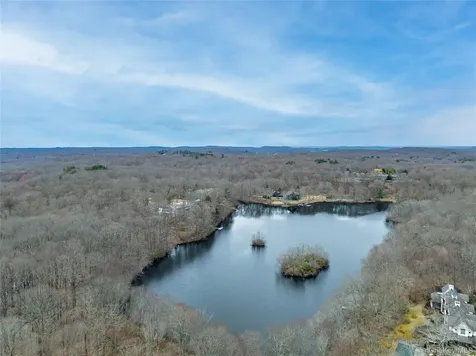 32 Joshua Hobby Lane Pound Ridge NY 10576