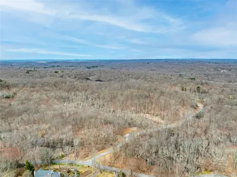 32 Joshua Hobby Lane Pound Ridge NY 10576
