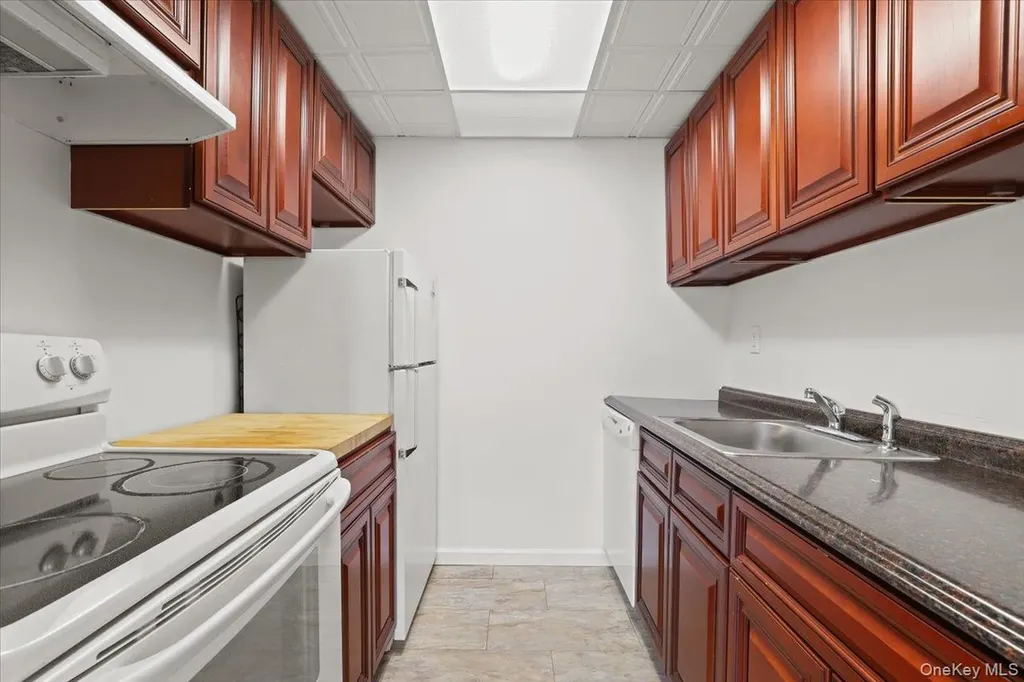 150 Overlook Avenue Peekskill NY 10566