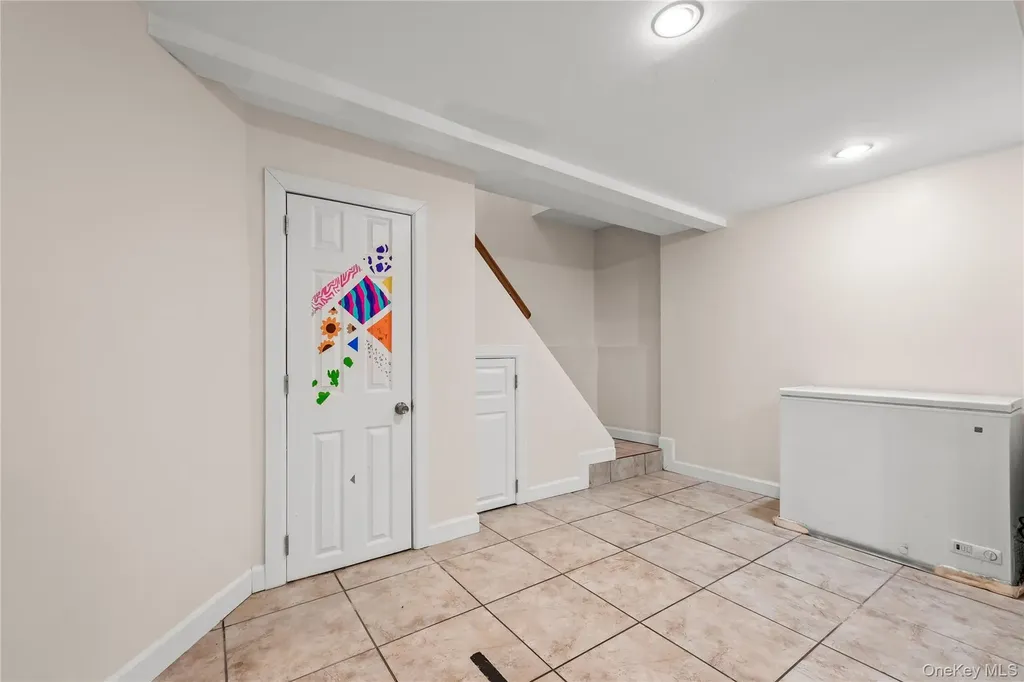 3356 Weidner Avenue Oceanside NY 11572