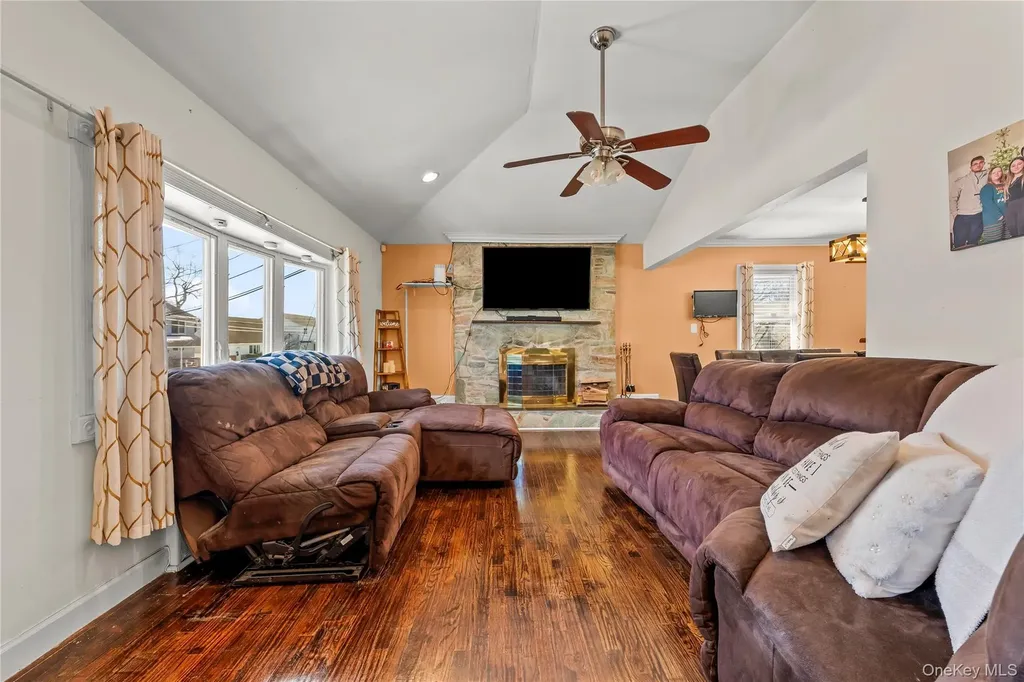 3356 Weidner Avenue Oceanside NY 11572