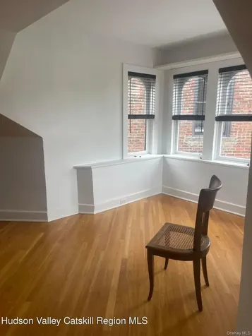 420 Warren Hudson NY 12534