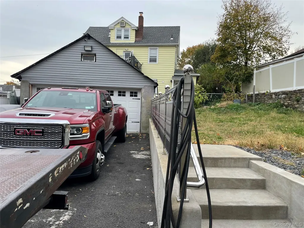 953 Mile Square Road Yonkers NY 10704