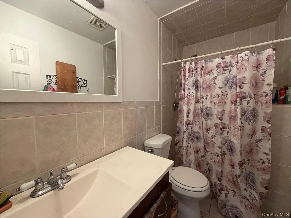 215 National Boulevard Long Beach NY 11561